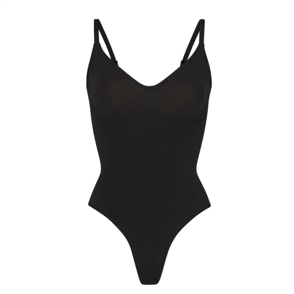 SKIMS Seamless Sculpt Thong Bodysuit Small Onyx NWOT